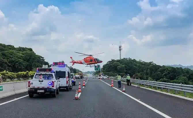 商州区高速公路汽车救援案例